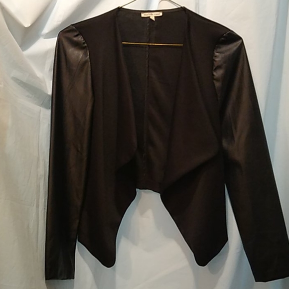Charlotte Russe Sweaters - 🌻 Charlotte Russe Faux Leather Sleeve Cardigan